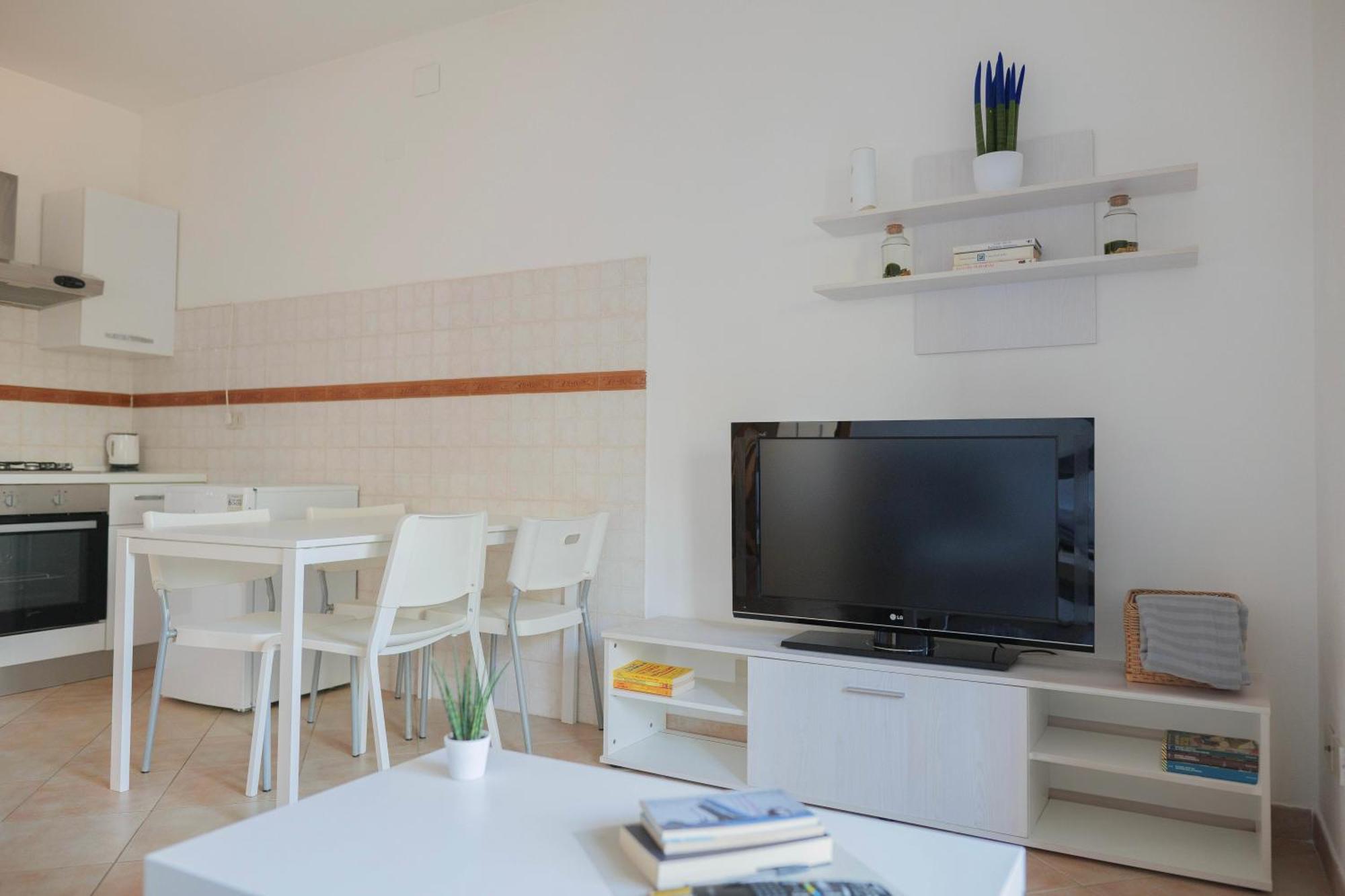 Casa Ghandi Vicino A Roma Con Box Auto E Wi-Fi 몬테로톤도 외부 사진
